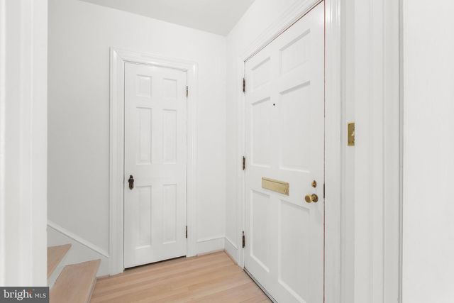 1217 BRENT ST, Fredericksburg, VA 22401