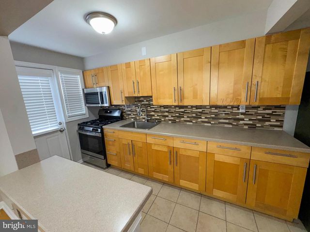 7908 SAINT MONICA DR, Baltimore, MD 21222