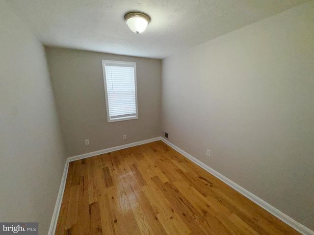 7908 SAINT MONICA DR, Baltimore, MD 21222