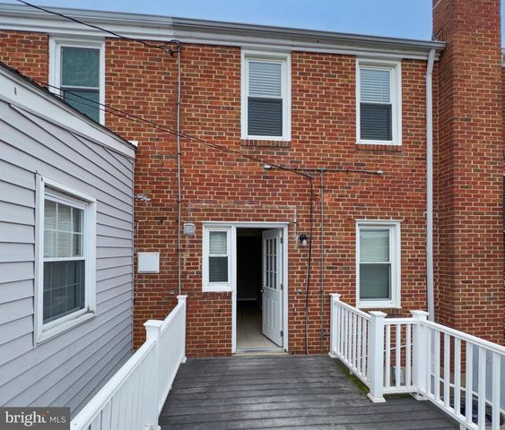 7908 SAINT MONICA DR, Baltimore, MD 21222