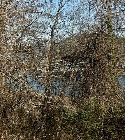 6442 Bayshore Drive, Harrison, TN 37341