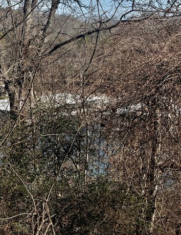 6442 Bayshore Drive, Harrison, TN 37341