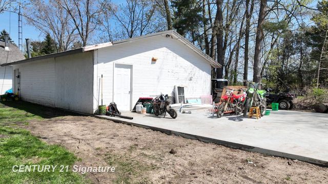 11345 Potter Road, Flushing, MI 48433
