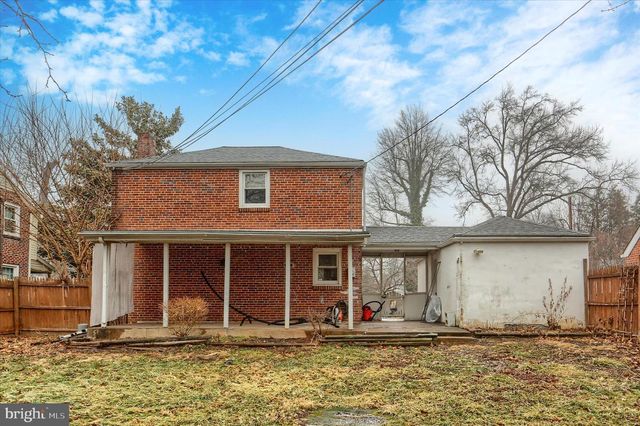 3 HIGHLAND DR, Camp Hill, PA 17011