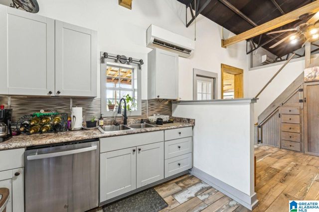 130 SUNSET VW, Wilsonville, AL 35186