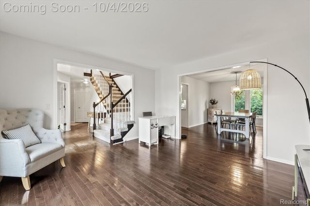 4126 Villager Drive, Orion Charter Township, MI 48359