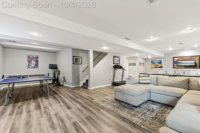 4126 Villager Drive, Orion Charter Township, MI 48359