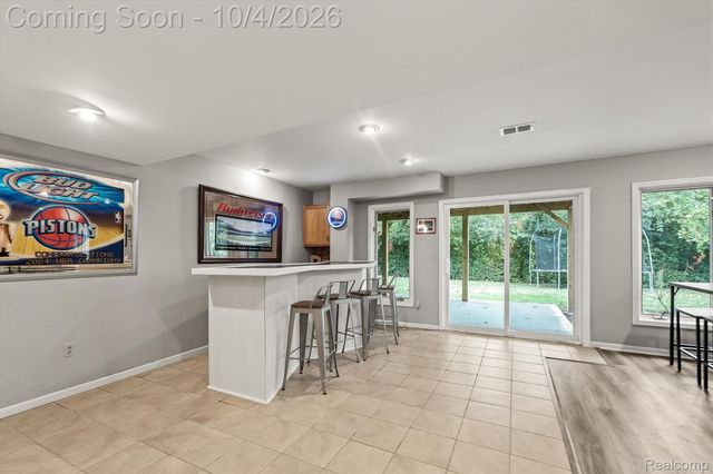4126 Villager Drive, Orion Charter Township, MI 48359