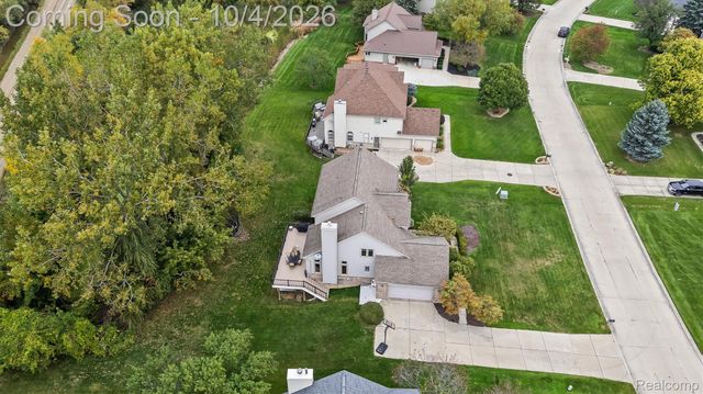 4126 Villager Drive, Orion Charter Township, MI 48359