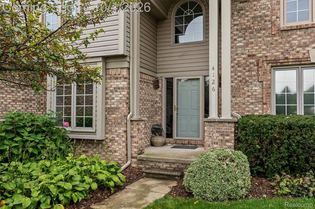 4126 Villager Drive, Orion Charter Township, MI 48359