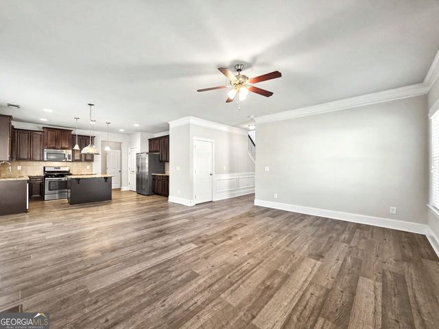 21 Cleburne Place, Acworth, GA 30101