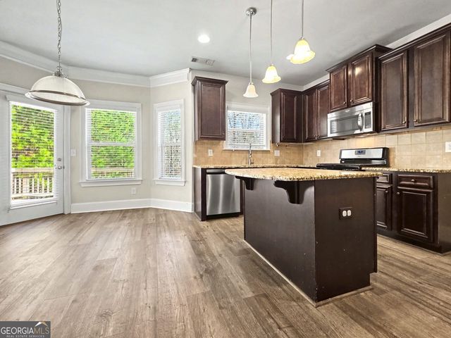 21 Cleburne Place, Acworth, GA 30101