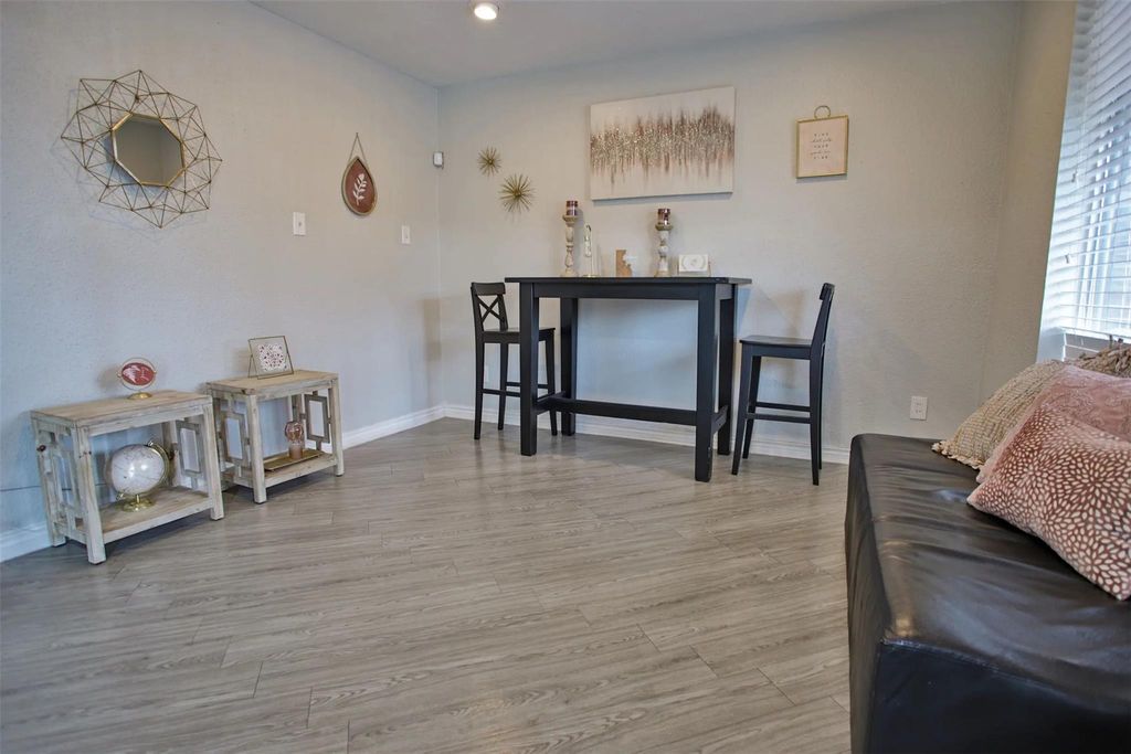2700 S Dairy Ashford Road 628D, Houston, TX 77082