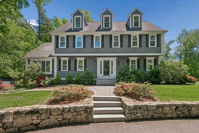 12 Dicarlo Rd, Hopkinton, MA 01748