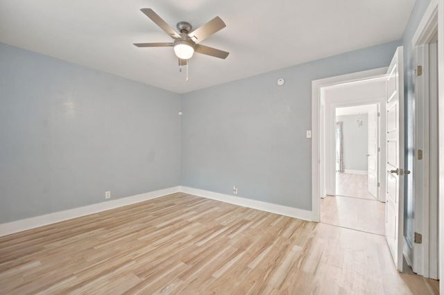 5332 Balcones DR B, Austin, TX 78731