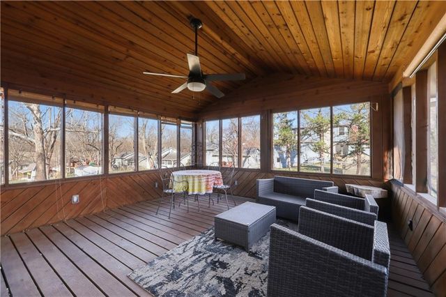 806 Galveston Drive, Liberty, MO 64068