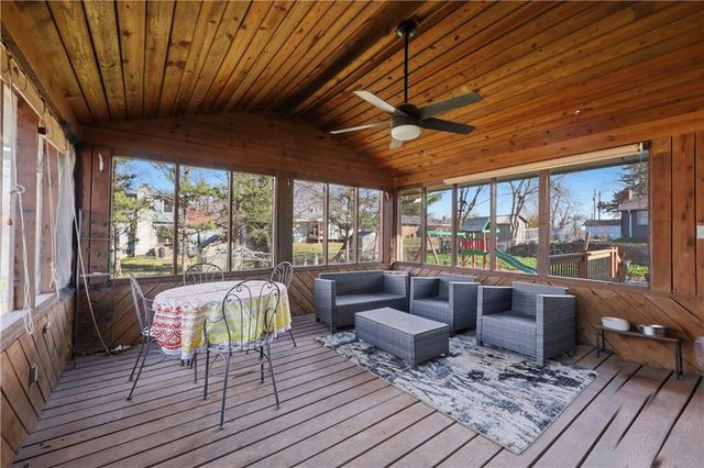 806 Galveston Drive, Liberty, MO 64068