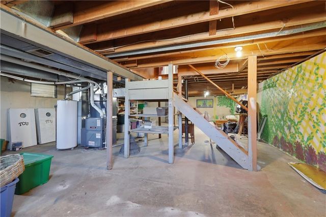 806 Galveston Drive, Liberty, MO 64068