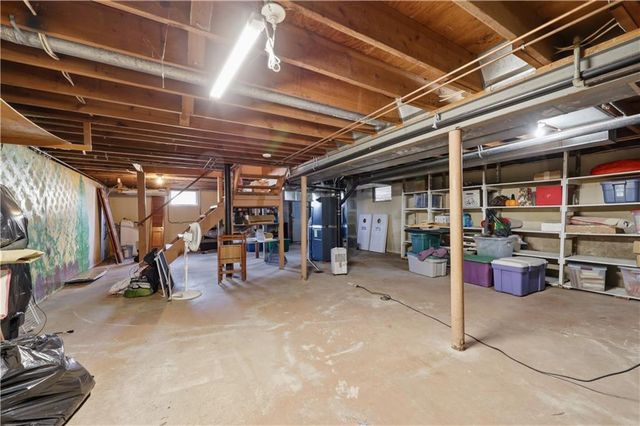 806 Galveston Drive, Liberty, MO 64068