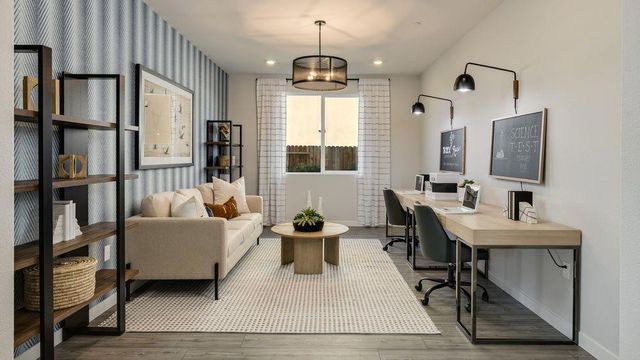 3230 Oak Trail Drive, Manteca, CA 95337