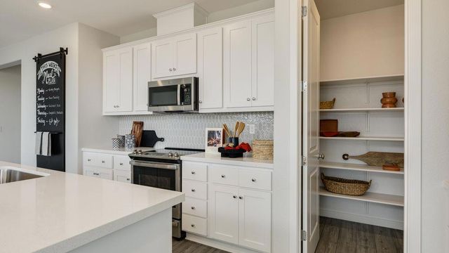 3230 Oak Trail Drive, Manteca, CA 95337