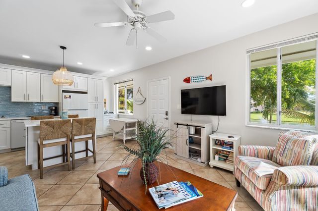 353 S Us Hwy 1 B8, Jupiter, FL 33477