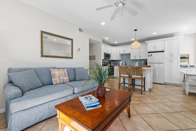 353 S Us Hwy 1 B8, Jupiter, FL 33477