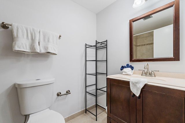 353 S Us Hwy 1 B8, Jupiter, FL 33477