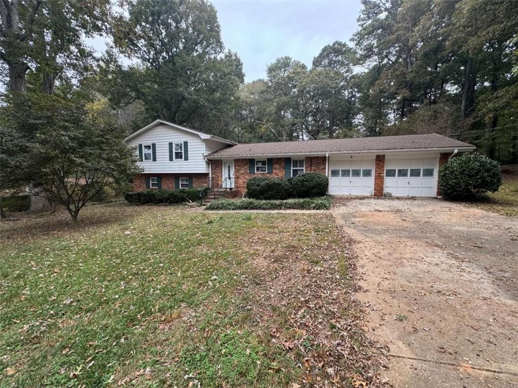 2153 Kings Forest Drive, Conyers, GA 30013