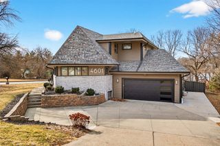 4601 Ashworth Road, West Des Moines, IA 50265
