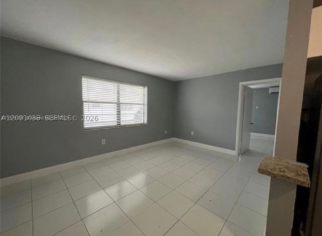 6780 SW 44th St 1, Miami, FL 33155