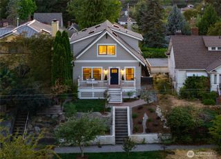 7717 2nd Avenue NE, Seattle, WA 98115