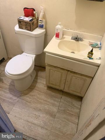 831 E WILLARD ST, Philadelphia, PA 19134