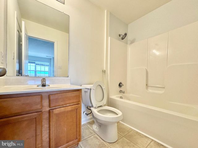 56 NICHOLAS DR, Dover, DE 19904