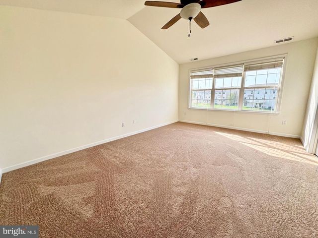 56 NICHOLAS DR, Dover, DE 19904