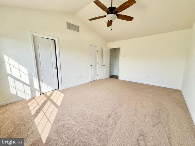56 NICHOLAS DR, Dover, DE 19904