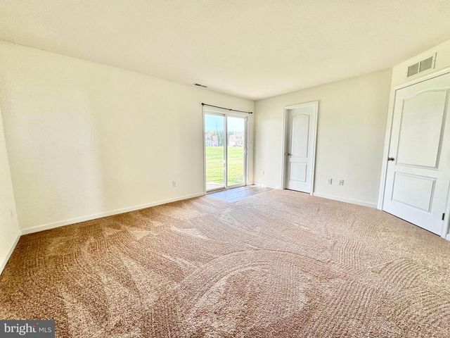 56 NICHOLAS DR, Dover, DE 19904