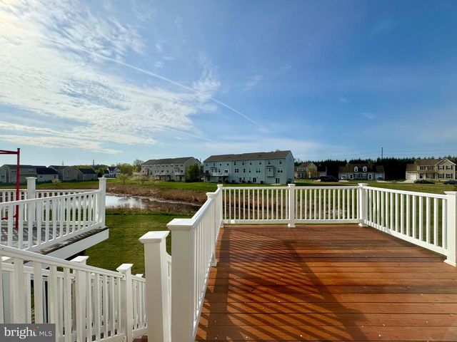 56 NICHOLAS DR, Dover, DE 19904