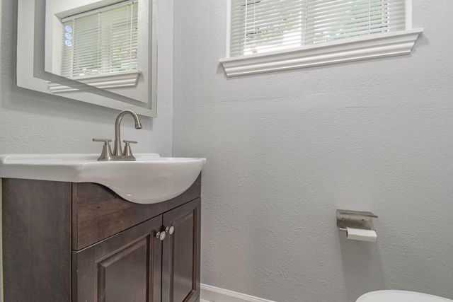 5003 Denoron Drive, Houston, TX 77048