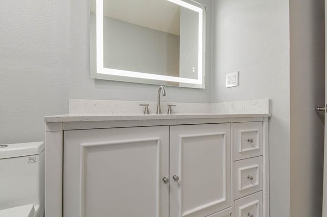 5003 Denoron Drive, Houston, TX 77048