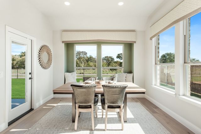 206 Oakcrest Drive, Justin, TX 76247