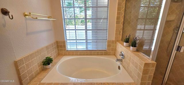 5645 Tanner Ridge Avenue, Westlake Village, CA 91362