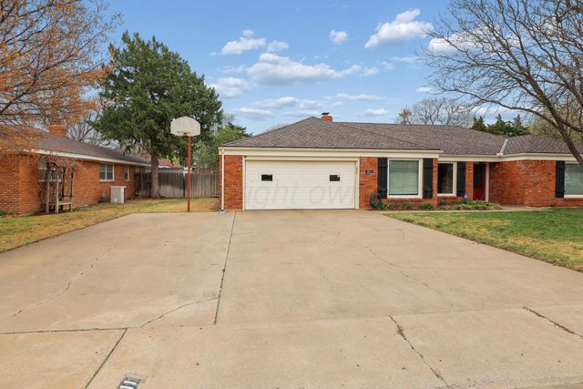 3811 JULIE Drive, Amarillo, TX 79109