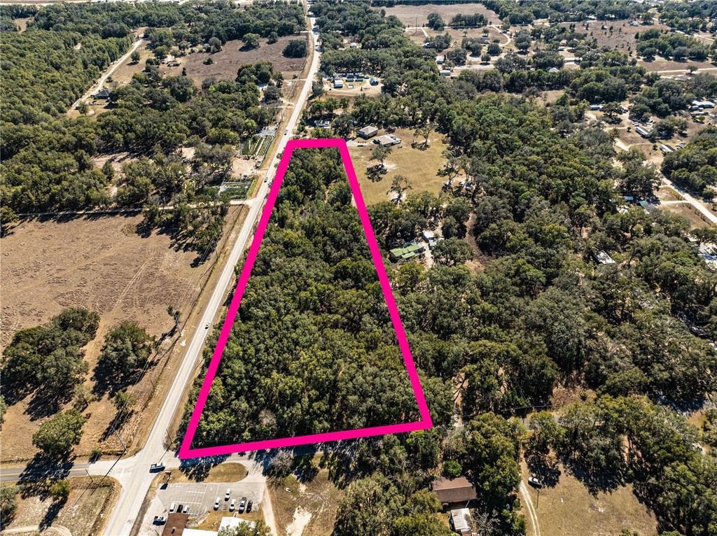 000 S HWY 25, Weirsdale, FL 32195