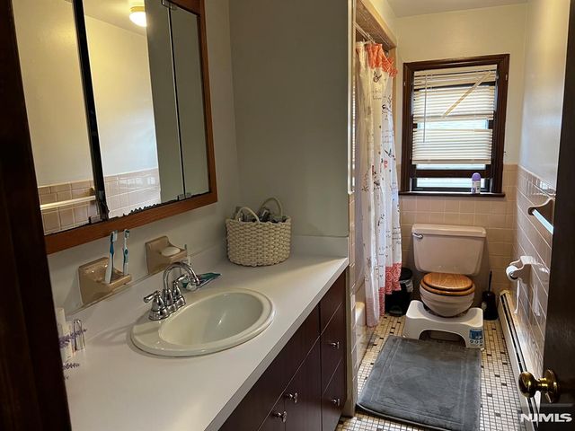 133 Washington Street 1, Lodi, NJ 07644