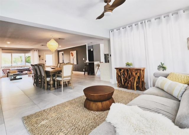 3602 NE 18th Avenue, Oakland Park, FL 33334
