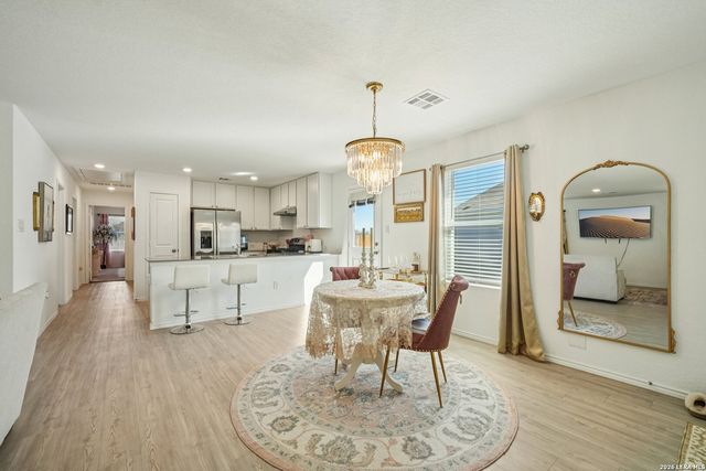 13511 Barton Cv, San Antonio, TX 78253