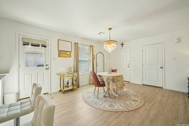 13511 Barton Cv, San Antonio, TX 78253