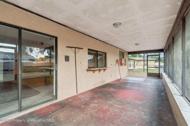 9207 Horizon Drive, Spring Hill, FL 34608