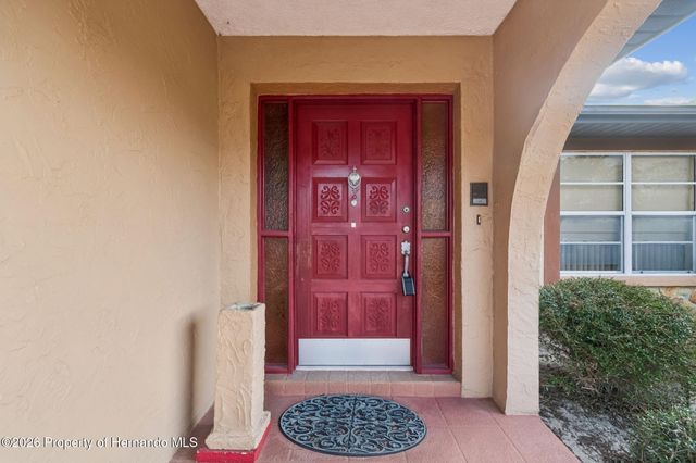 9207 Horizon Drive, Spring Hill, FL 34608